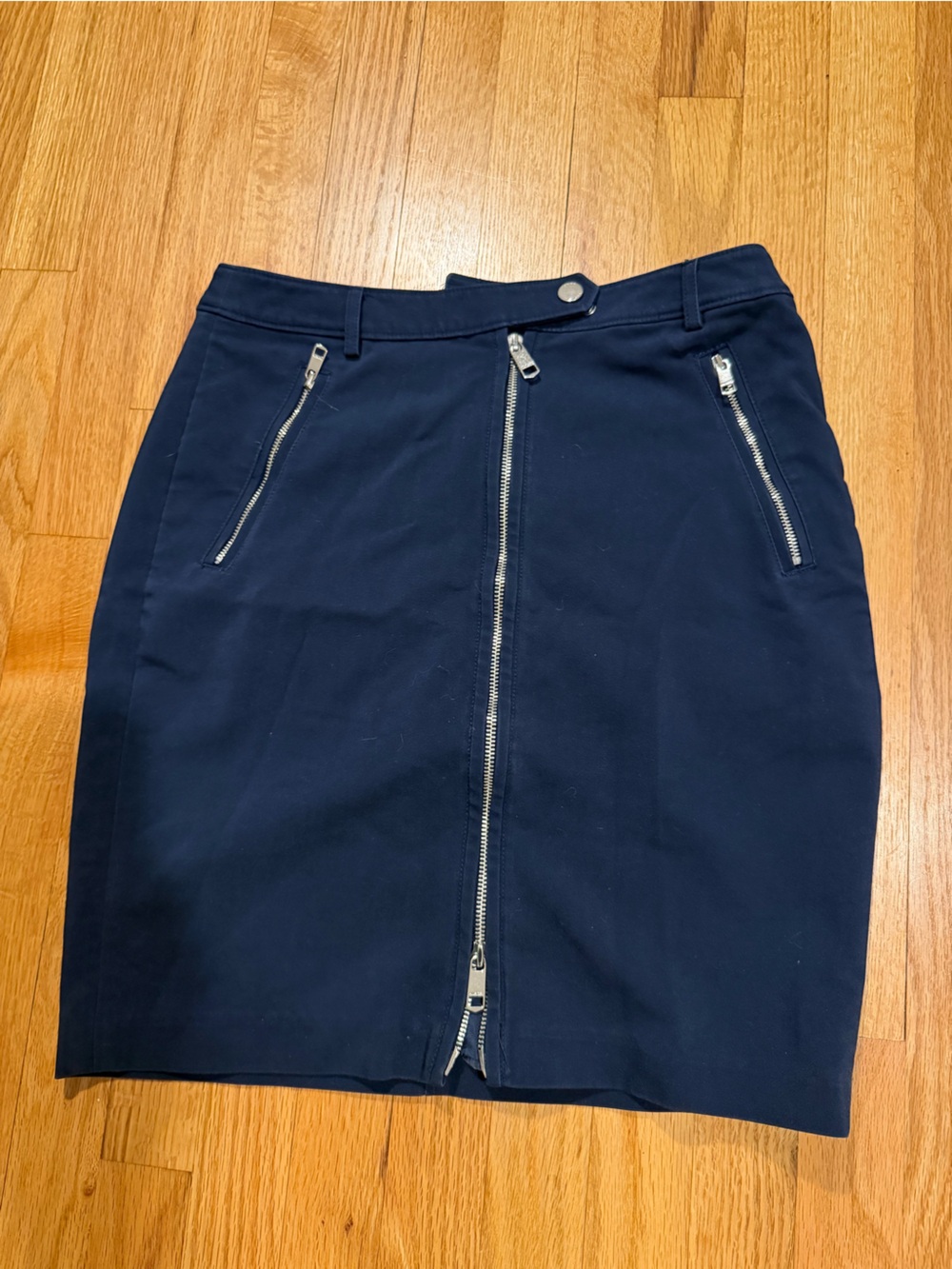 Tommy Hilfiger Navy Zip-Front Flat Front Shorts